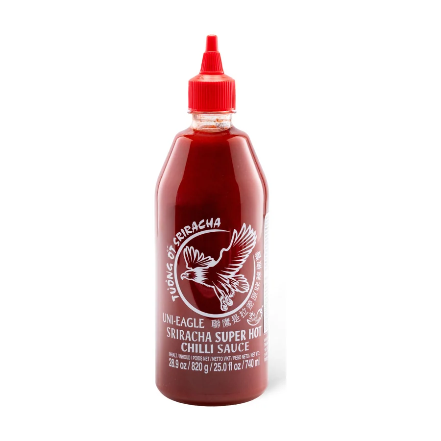 Соус шрірача UNI-EAGLE Hot Chilli 0,74л/0,82кг
